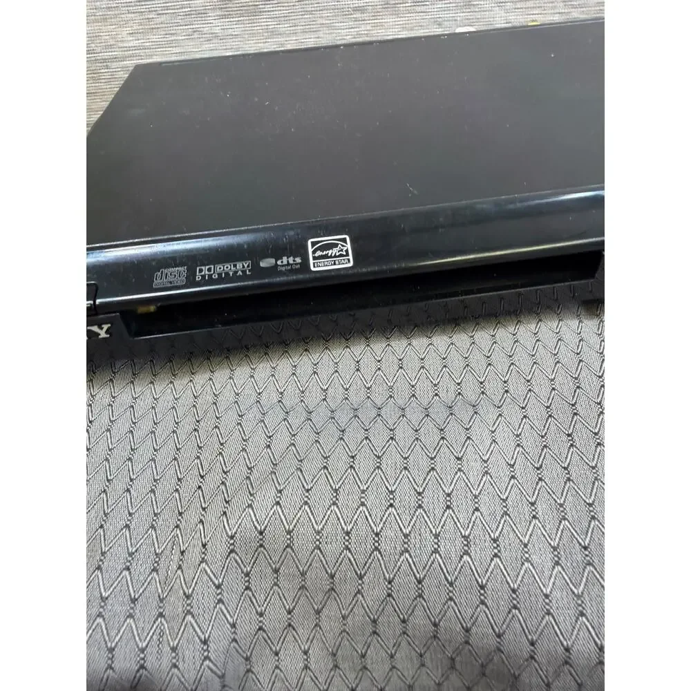 Sony DVP-SR200P CD/DVD Player AC 120V 60Hz *READ